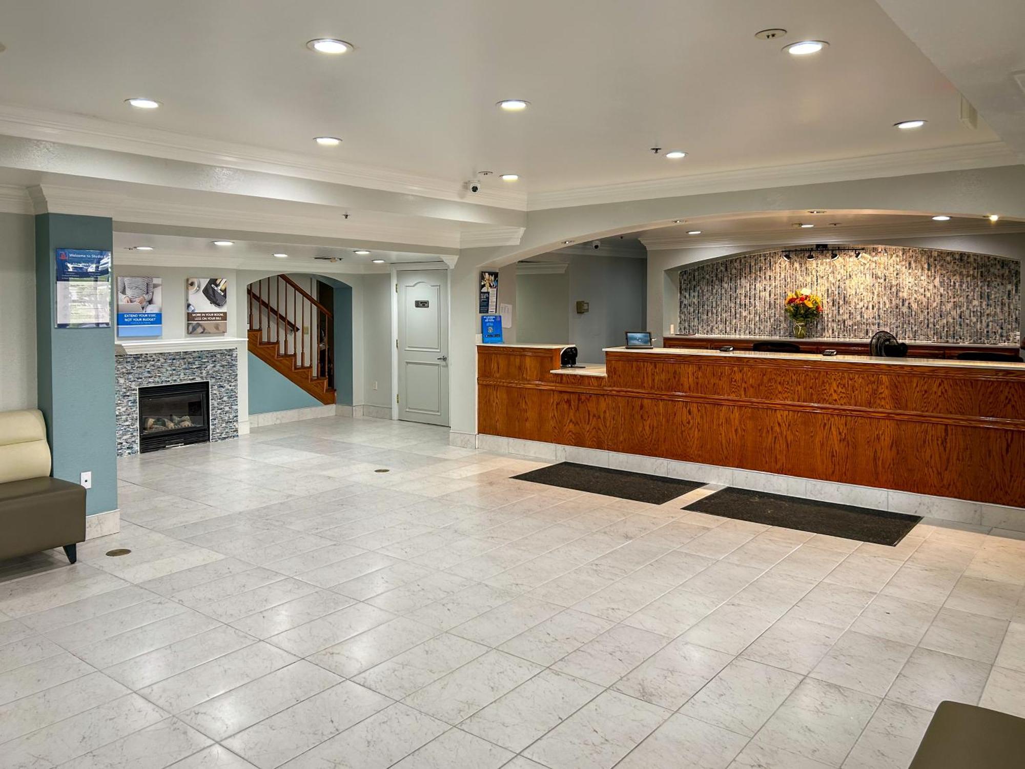 Motel 6 Ontario Ca Convention Center Airport Zewnętrze zdjęcie