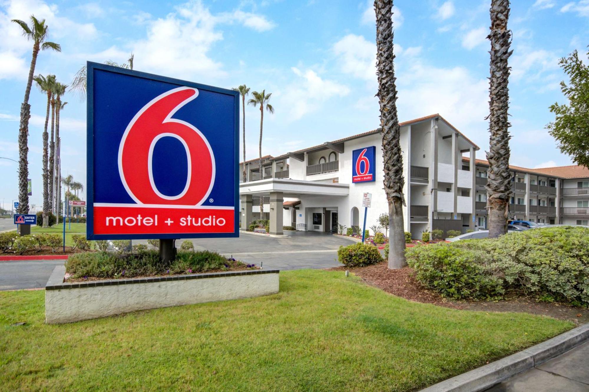 Motel 6 Ontario Ca Convention Center Airport Zewnętrze zdjęcie